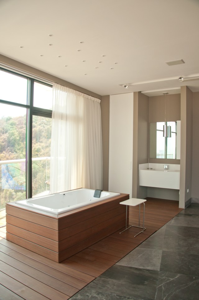 VM Las Aguilas DAY LOW-RES-48